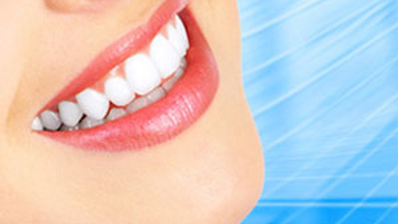 Отбеливание зубов amazing. Стоматология баннер. Реклама стоматологии. Отбеливание зубов акция. Стоматология фон.
