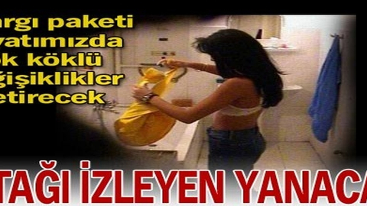 Yatak odasını izleyen yandı