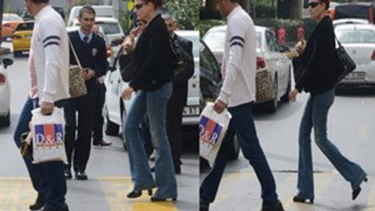 Candan Ercetin Irma Sini Yanindan Ayirmiyor Sacitaslan Com