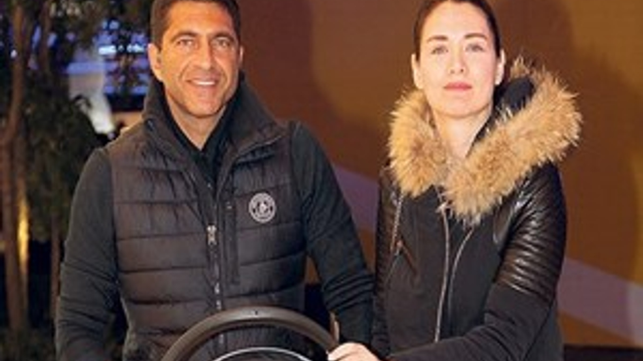 Nefise Karatay ve eşinden mutluluk pozu