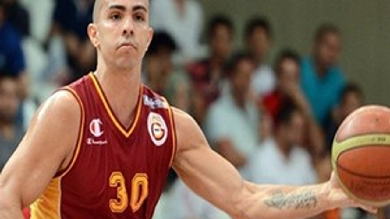 Carlos Arroyo'nun yeni takımı belli oldu