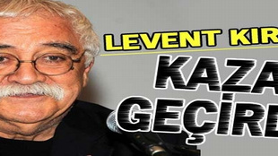 Levent Kırca trafik kazası geçirdi!..