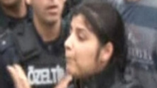 Gözaltına alınan BDP'li kadından te