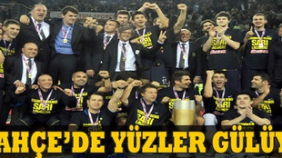 Fenerbahçe Ülker'de yüzler gülüyor