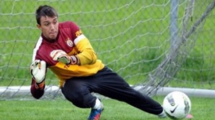 Fernando Muslera'ya Barcelona kancası!..