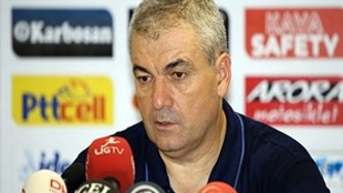 Rıza Çalımbay: 'Trabzonspor'u çözemedim'