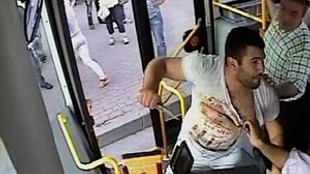 İstanbul'da otobüs şoförüne dayak!
