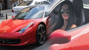 Ebru Polat: 'Ferrari kiralayacak kadar kazanmıyorum'