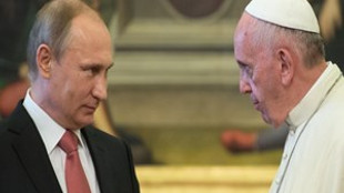 Putin ve Papa görüşmesi