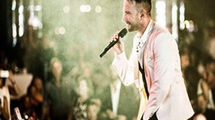 Tarkan konser sayısını artırdı