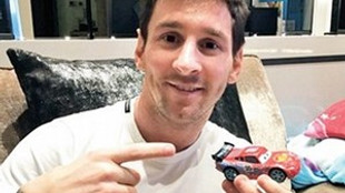 Lionel Messi'den 'oyuncaklı' yalanlama!..