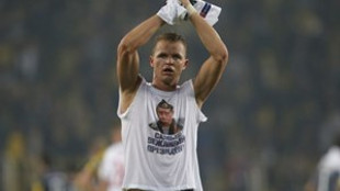 Putin tişörtlü futbolcu!..