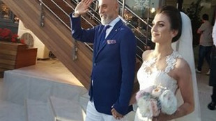 Hikmet Karaman evlendi!