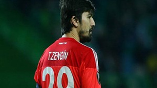 Beşiktaş'tan Tolga Zengin'e 3 yıllık sözleşme