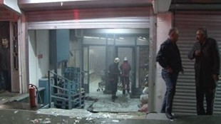 İstanbul'da markete molotoflu saldırı!