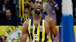 Udoh hastanelik oldu!