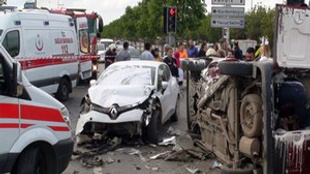 Kartal Sahil yolunda feci trafik kazası!