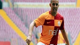 Feghouli'ye, Sneijder tarifesi!