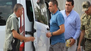 Kerem Kılıçdaroğlu, Sivas’ta birliğine teslim oldu