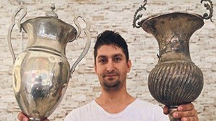 Denizlispor'un kupaları saksı yapılmış!