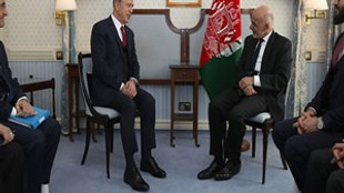 Bakan Akar, Afganistan Cumhurbaşkanı ile görüştü