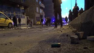 Erzurum'da iki aile arasında kız alma kavgası