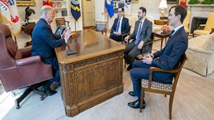 Bakan Albayrak, ABD Başkanı Trump ile bir araya geldi