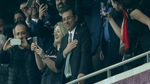 Ekrem İmamoğlu'nun oturduğu koltuk için Beşiktaş'a ihtar