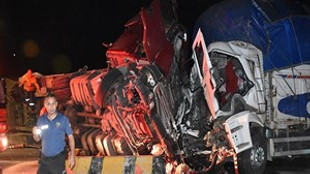 Kırıkkale'de feci trafik kazası