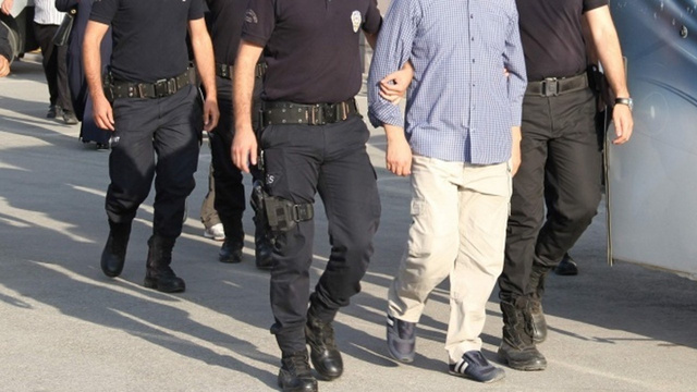 MİT ve emniyetten FETÖ'ye ortak operasyon!