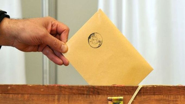 İstanbul'da oy verme işlemi başadı