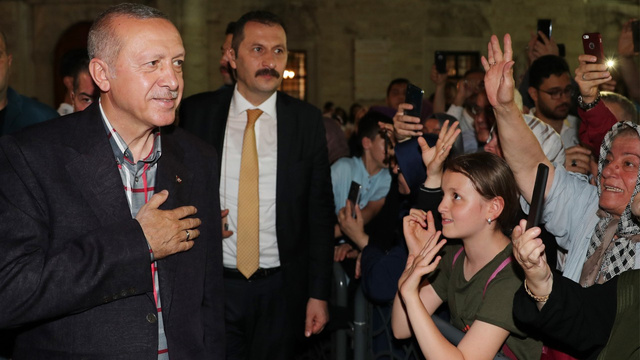 Cumhurbaşkanı Erdoğan Eyüp Sultan türbesini ziyaret etti