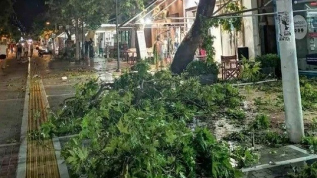 Yunanistan'da öldüren fırtına!