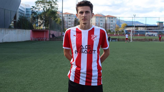 Futbolcu Hakan Sandıkçı evinde ölü bulundu