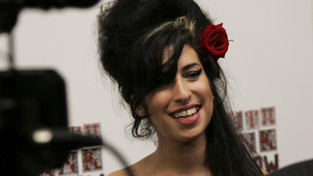 Amy Winehouse'un mirası kavga çıkardı