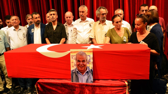 Cengiz Sezici gözyaşlarıya uğurlandı