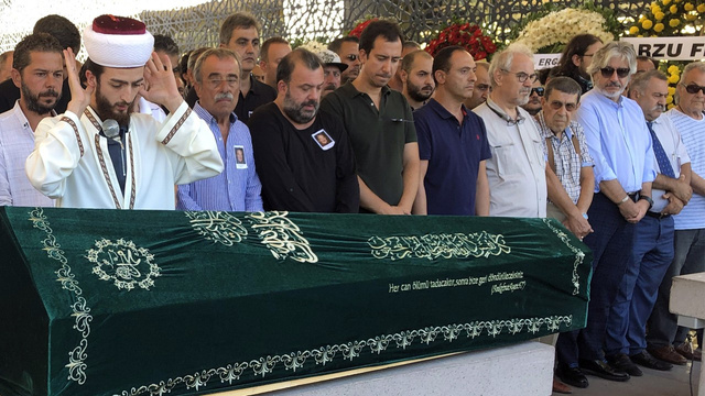 Umur Bugay son yolculuğuna uğurlandı