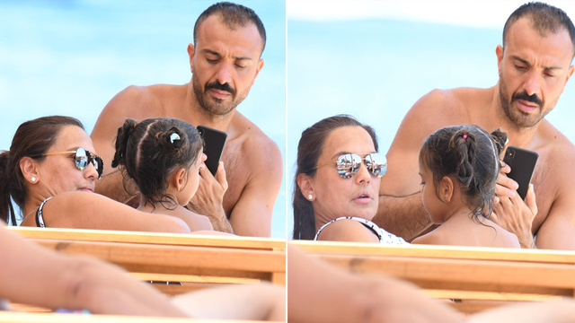 Demet Akalın denize ayağını sokmadı