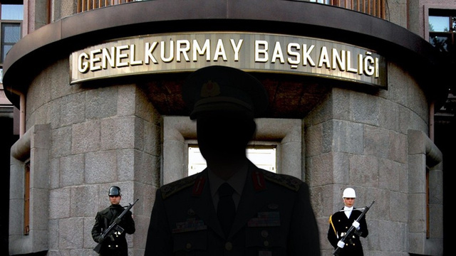 TSK’da YAŞ sonrası ‘5 general emekliliğini istedi’ iddiası!