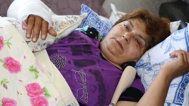 Baltalı saldırıya uğrayan kadın feryat etti!