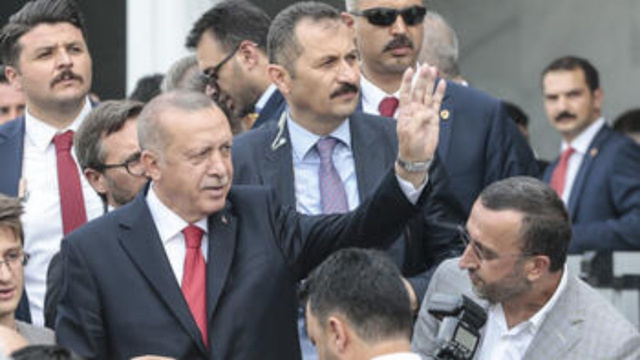 Cumhurbaşkanı Erdoğan'dan önemli açıklamalar