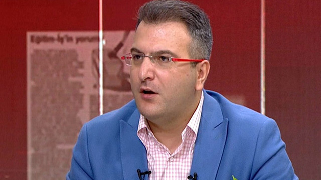 Cem Küçük Hürriyet köşe yazarlarını Nokia'ya benzetti!
