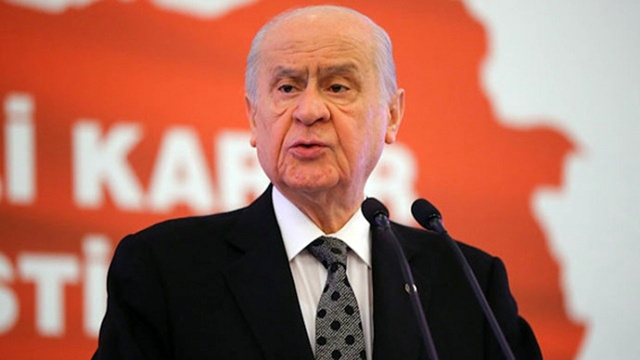 Bahçeli: "Annelere duyarsız kalanlar akan kandan sorumludur"