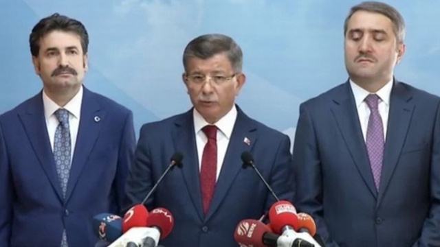 Ahmet Davutoğlu AKP'den istifasını açıkladı!