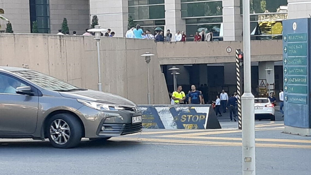 İstanbul Adliyesinde güvenlik görevlisi intihara teşebbüs etti