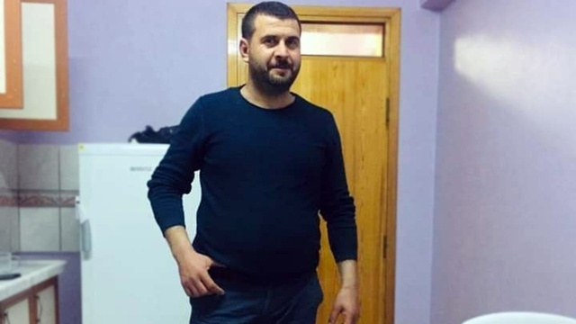 Kulak sıvısı patlayan genç adam hayatını kaybetti