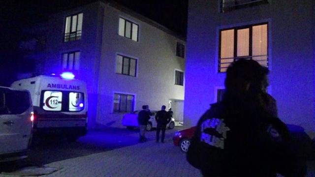 Babasının tabancasıyla oyun canından etti!