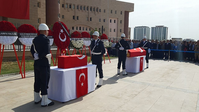 Şehit düşen siviller törenle memleketlerine uğurlandı