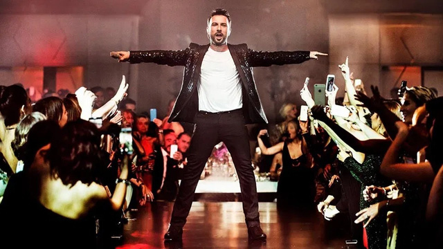 Tarkan'ın yıllar sonra ortaya çıkan fotoğrafı!