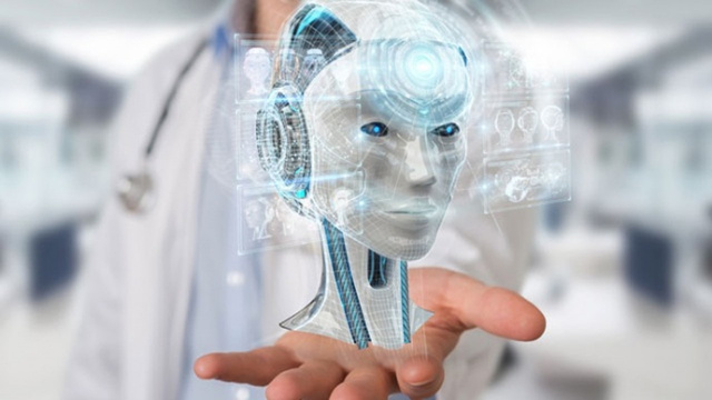 Robot doktorlar yolda!